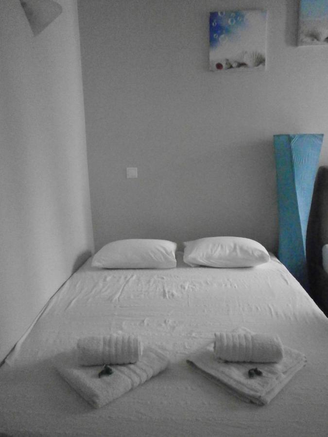 The Island Appartement Athene Buitenkant foto